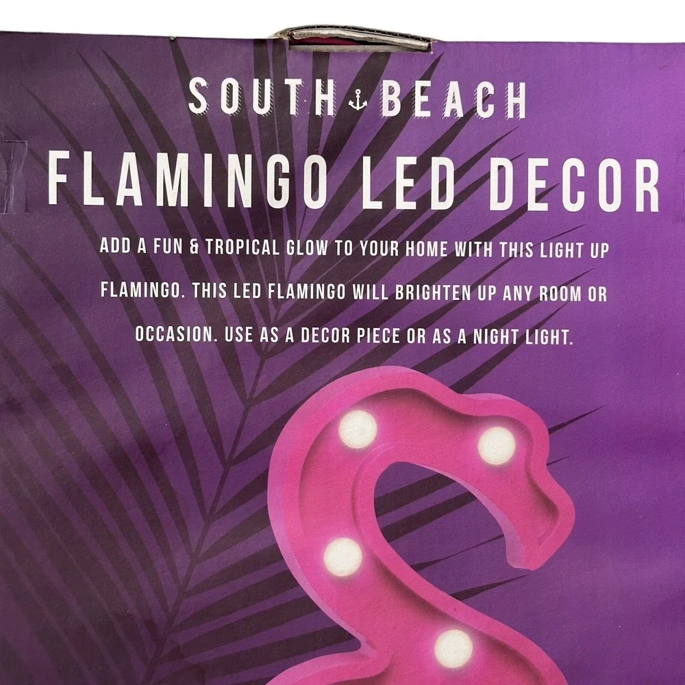 New in Box South Beach Stand Tall Flamingo Decor LED Light‎ 9.5